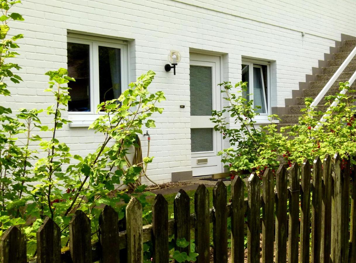 Haus Tannenweg Leilighet Zell an der Mosel Eksteriør bilde